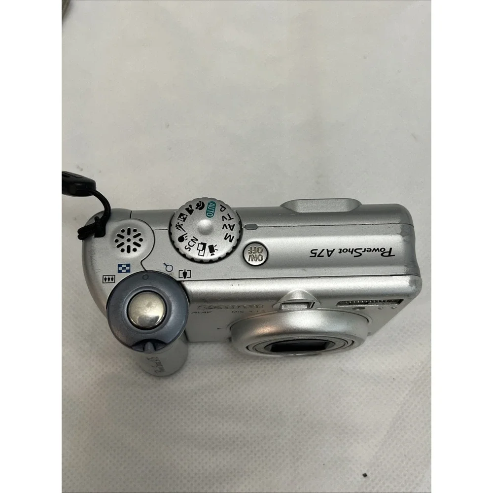 CANON PowerShot A75 Digital Camera 3.2 MP 3X Zoom Silver